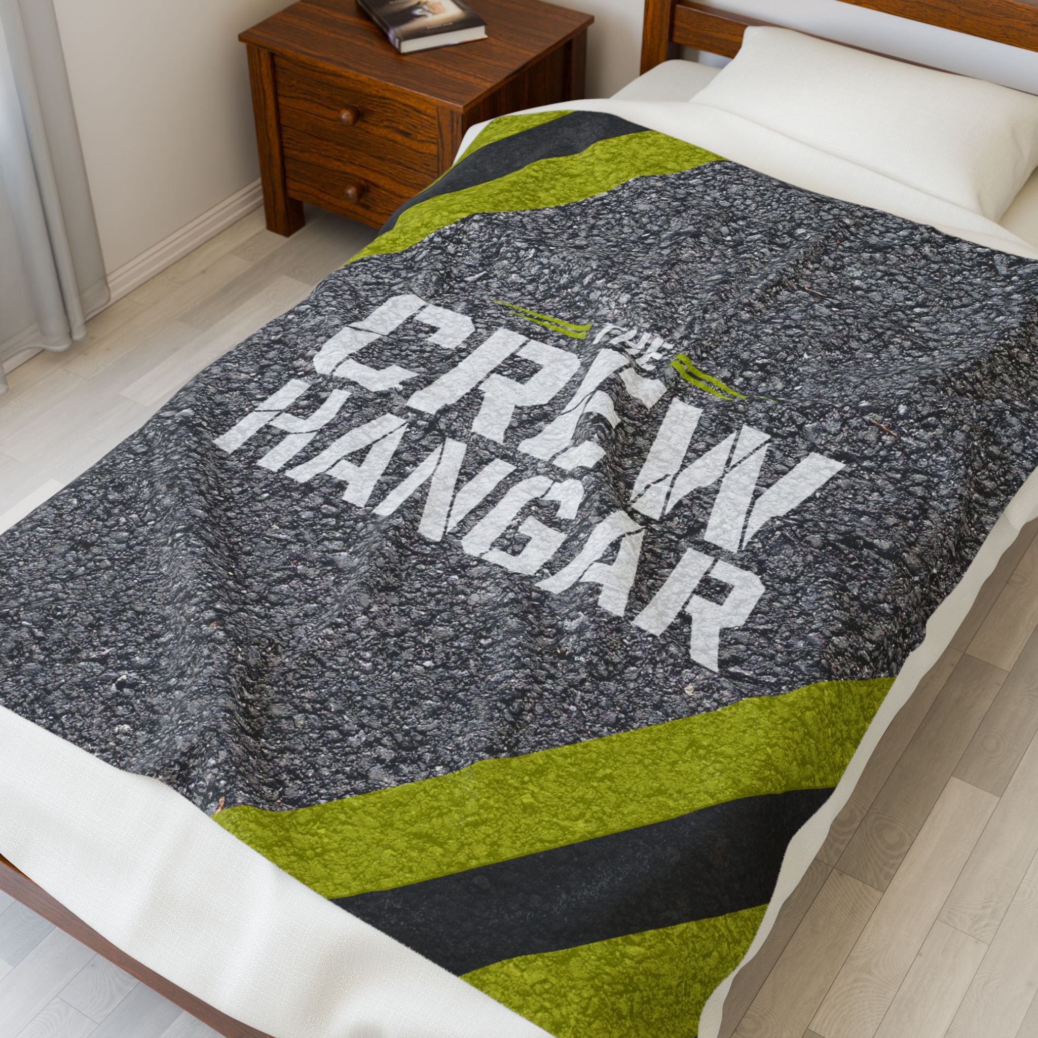 Crew Hangar Velveteen Plush Blanket - Cozy and Stylish for Every Occasion