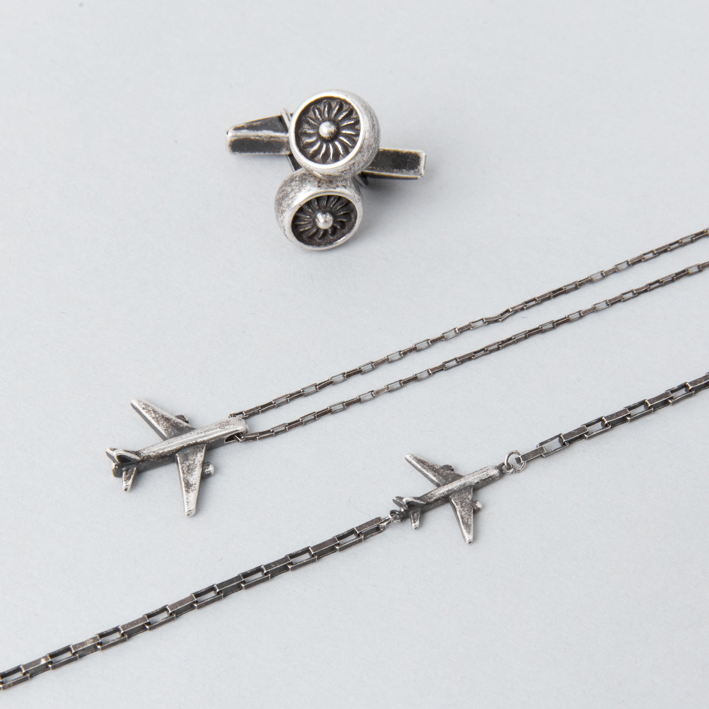 AV8 Cufflinks (Oxidized) by Flevel - aviation product photo 8