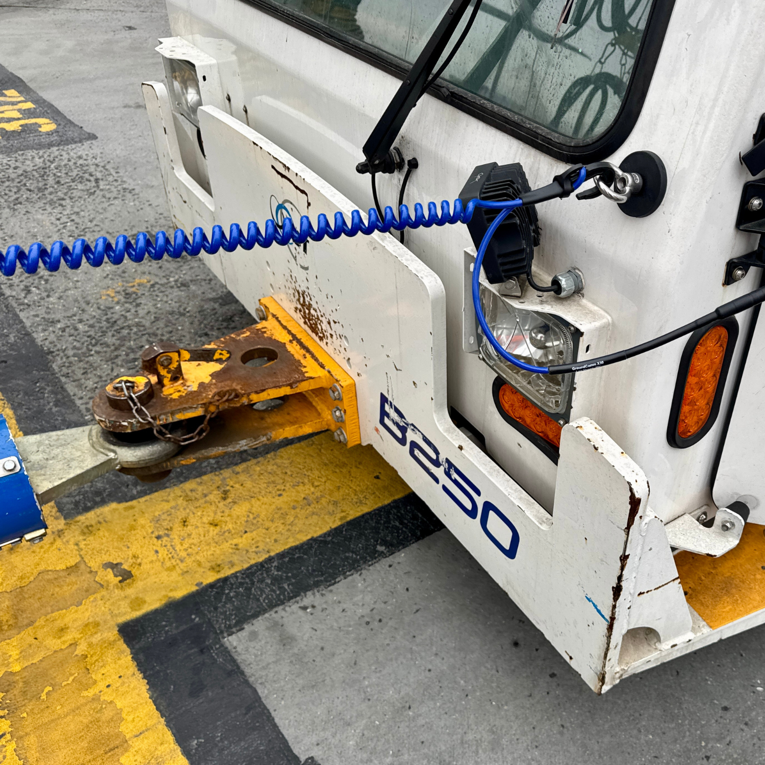 GroundComm TowSafe Pushback Hook