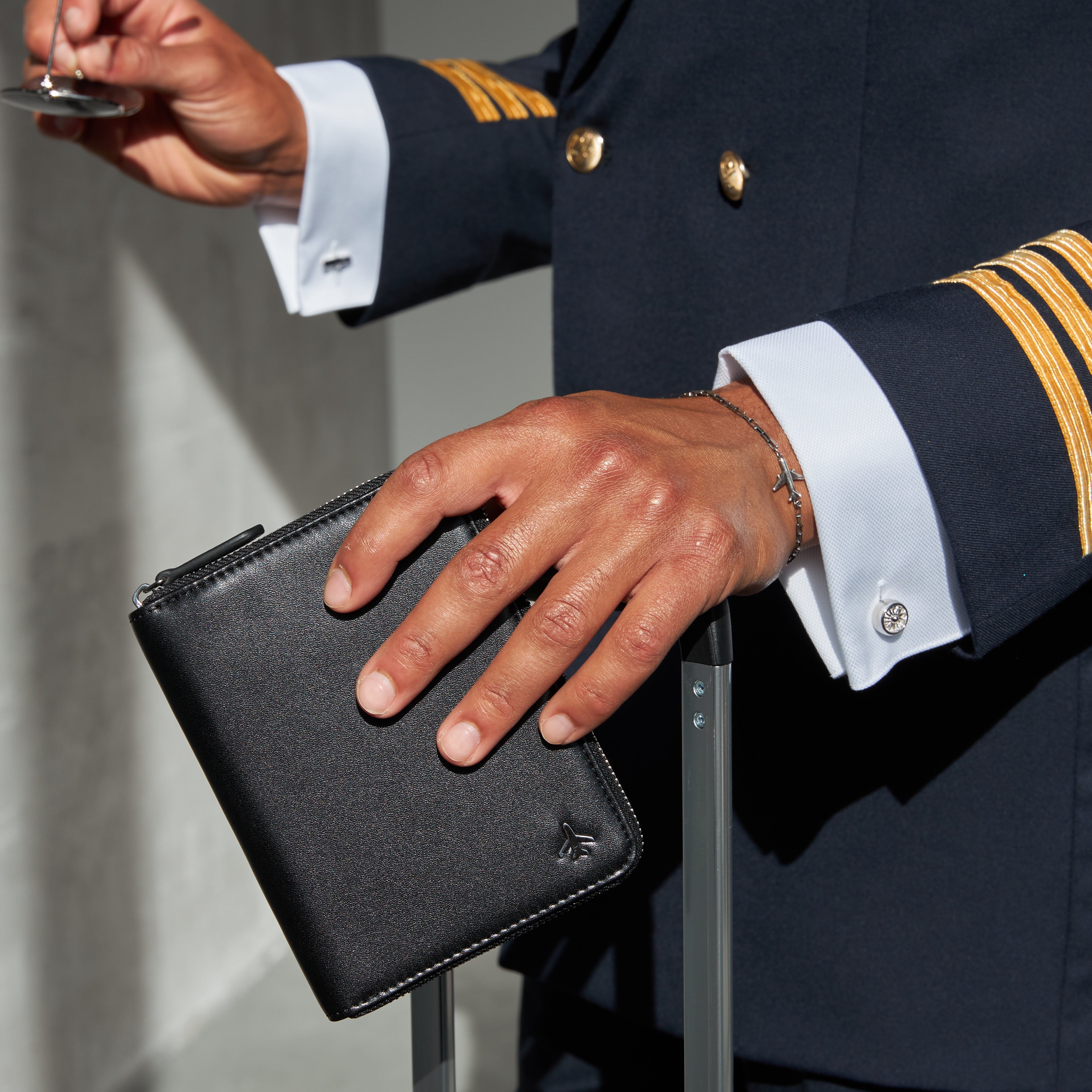 Pilot Document Holder V2 by Flevel - aviation product photo 3