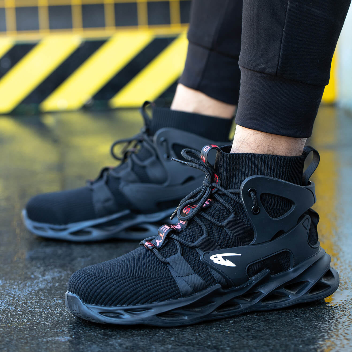 Maven Comfortable Steel Toe Safety Shoes