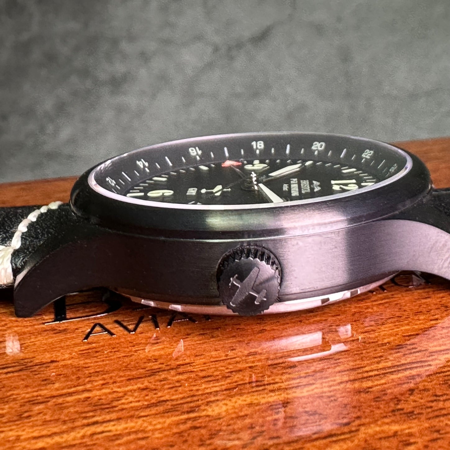 P-51 Mustang Watch – Limited Edition Aviator Wristwatch With Swiss Quartz Movement