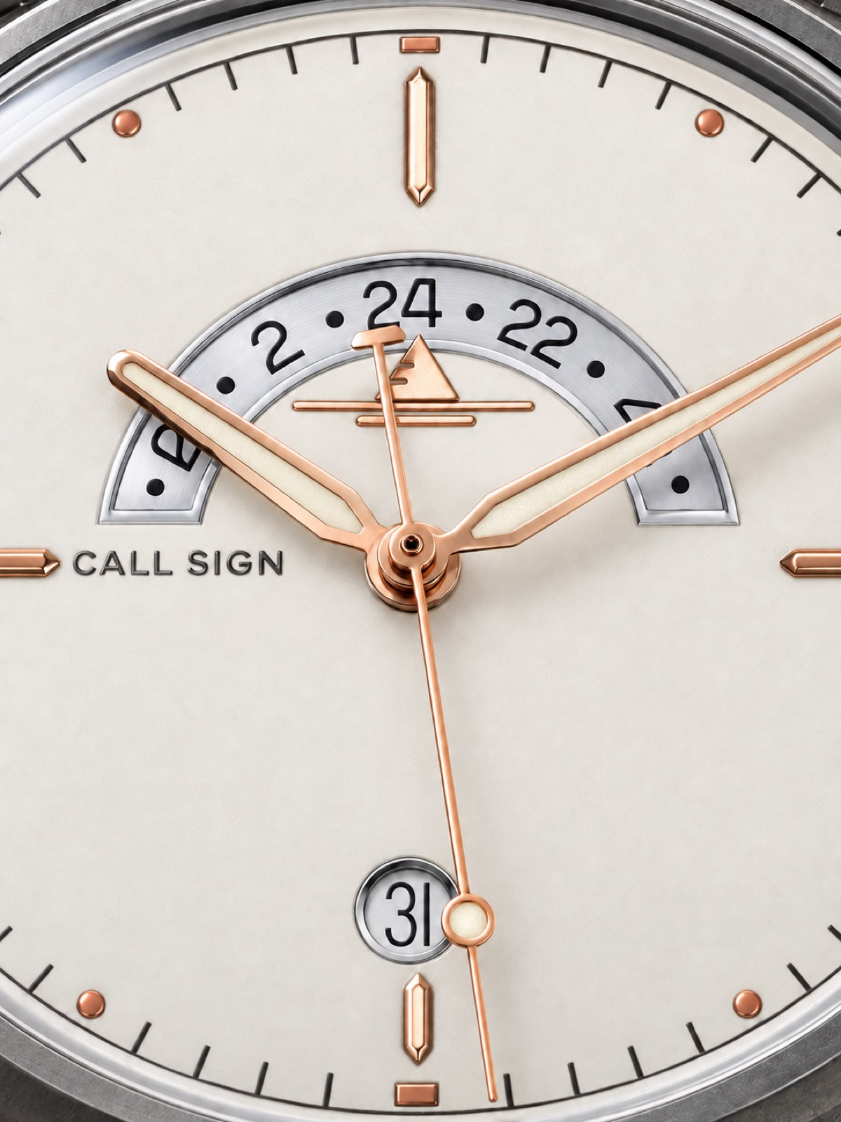 Discovery Frost 38mm GMT