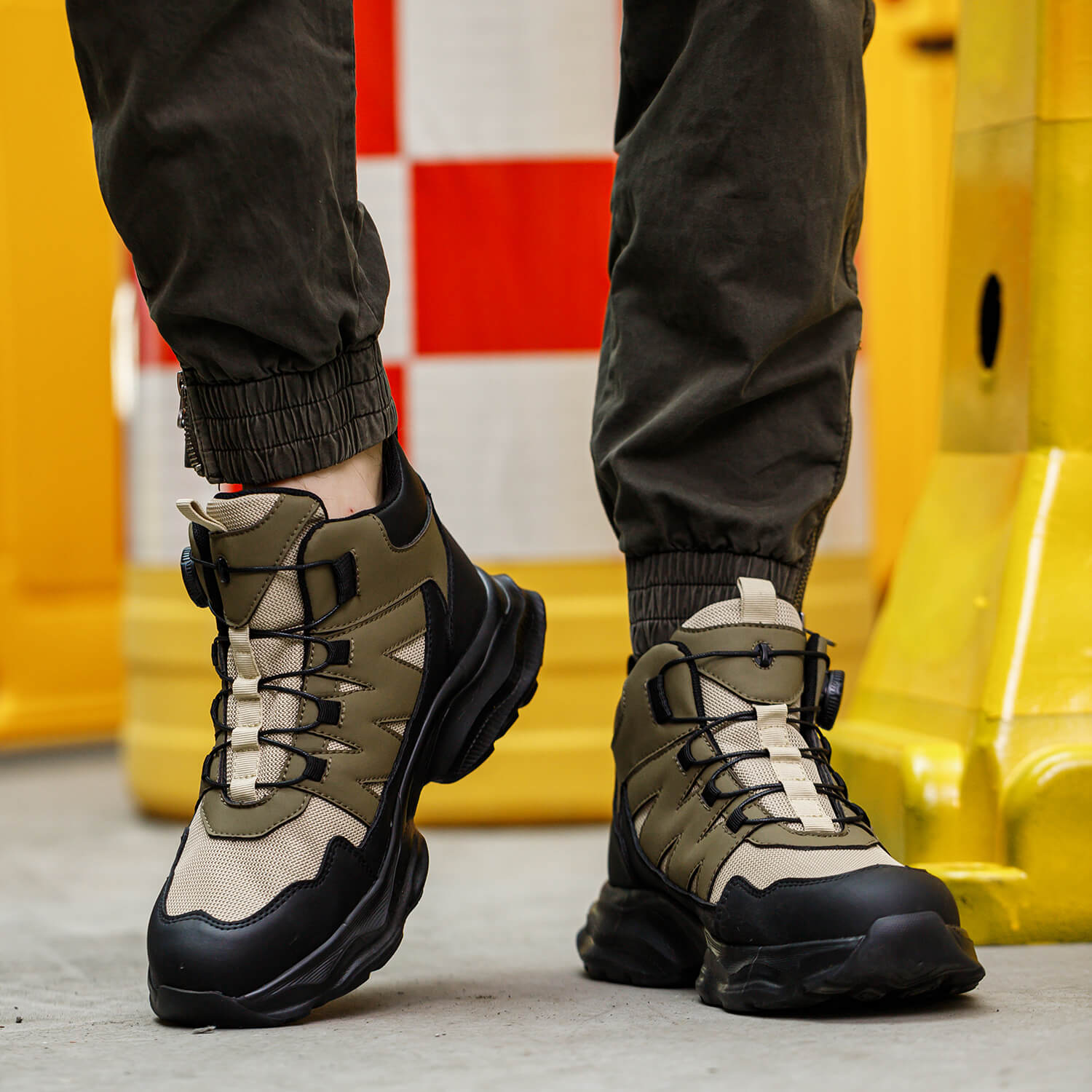 Maven Steel Toe Knob-Lacing Lightweight Work Boots