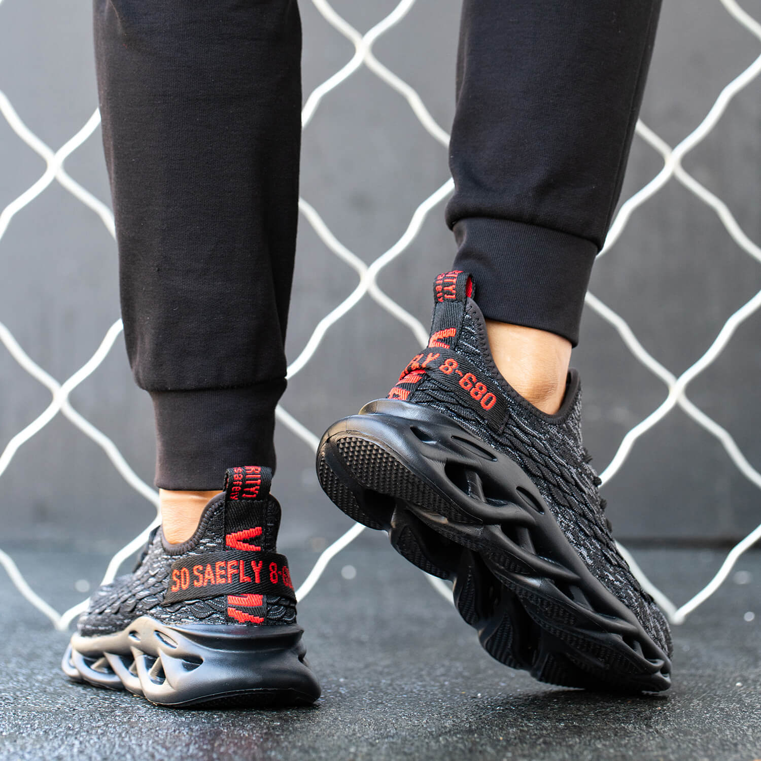 Maven Comfortable Steel Toe Athletic Shoes