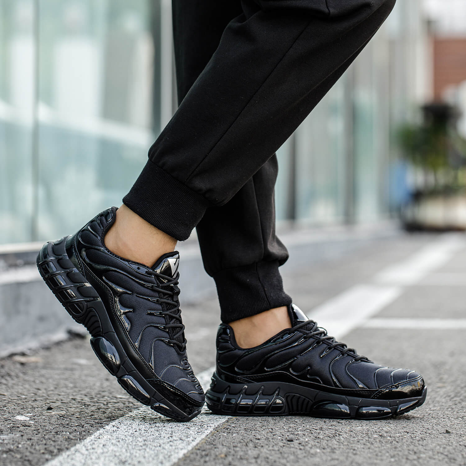 Maven Lightweight Steel Toe Safety Shoes