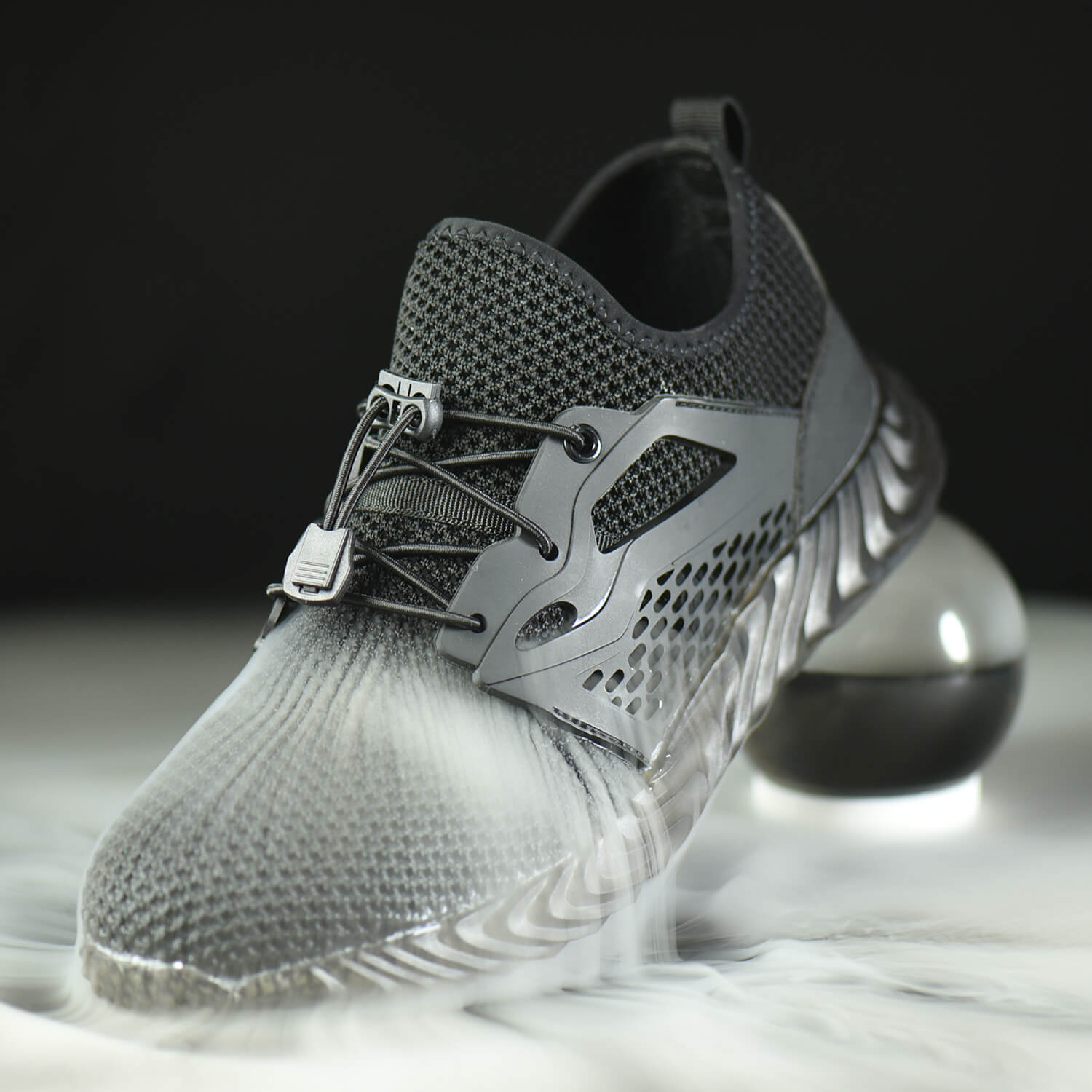 Maven Breathable Slip-Resistant Steel Toe Work Shoes