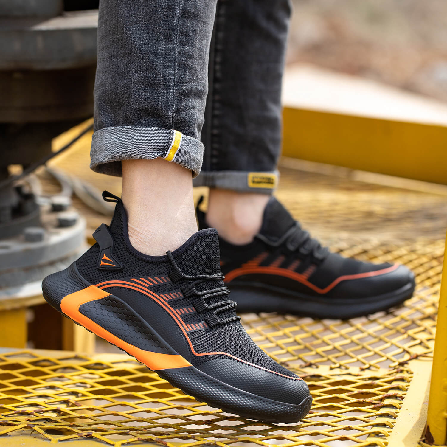 Maven Steel Toe Comfortable Safety Sneakers