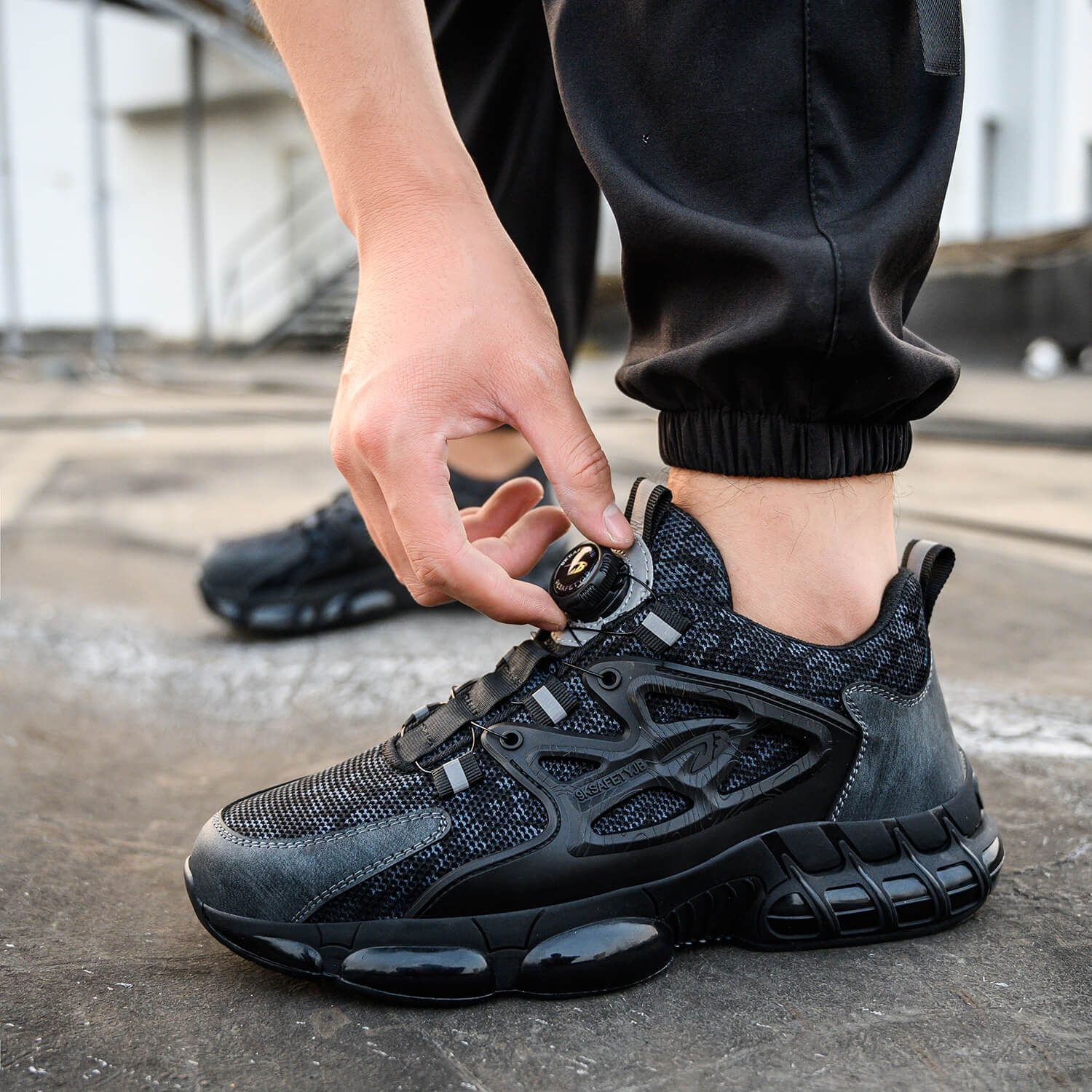 Maven Steel Toe Knob Lacing Safety Shoes