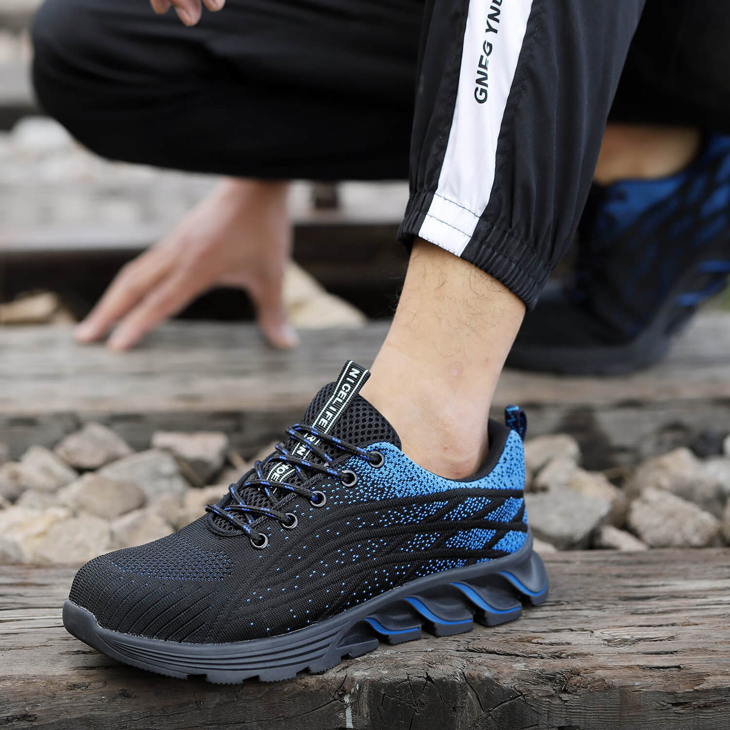 Maven Steel Toe Non-Slip Work Sneakers